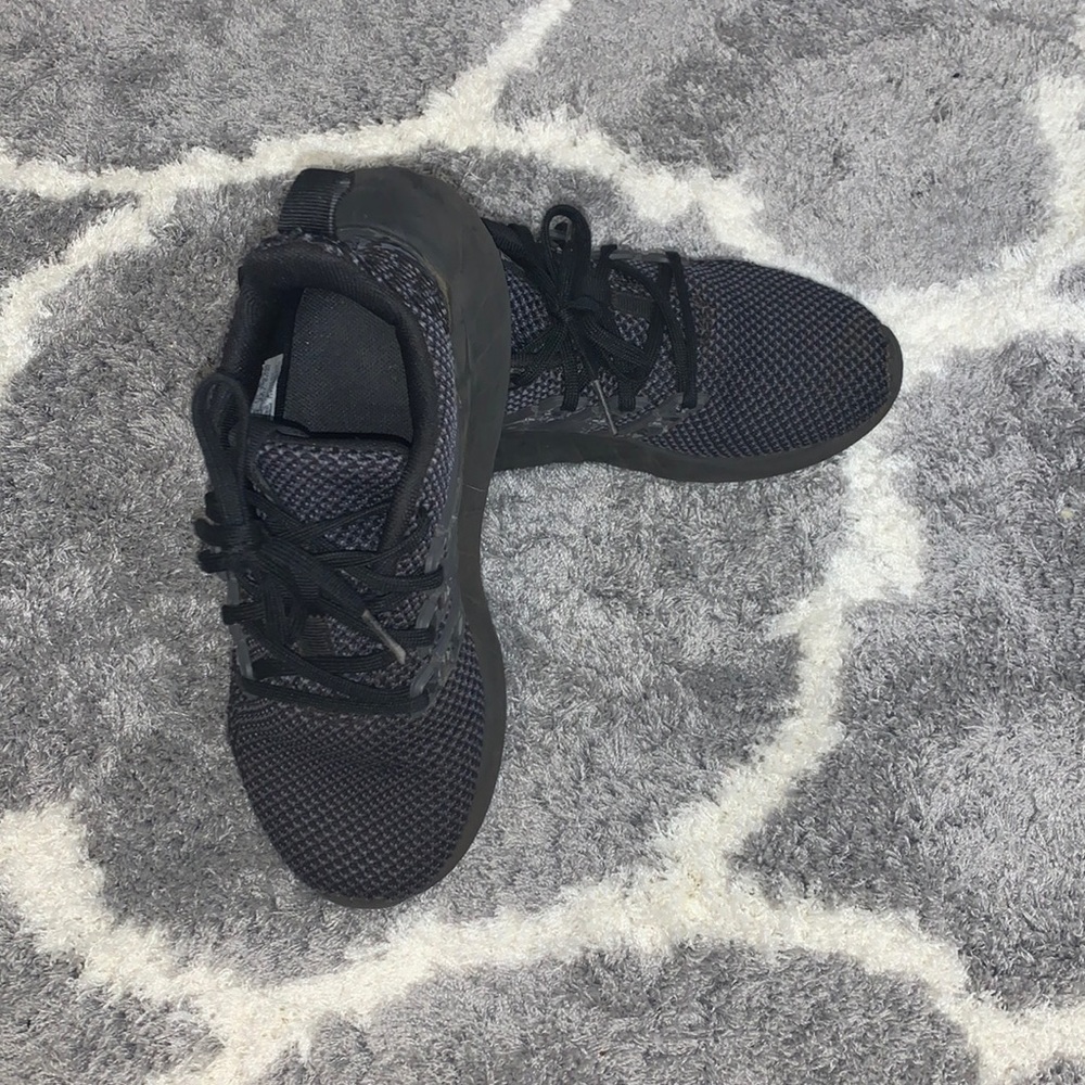 Nike boys shoes